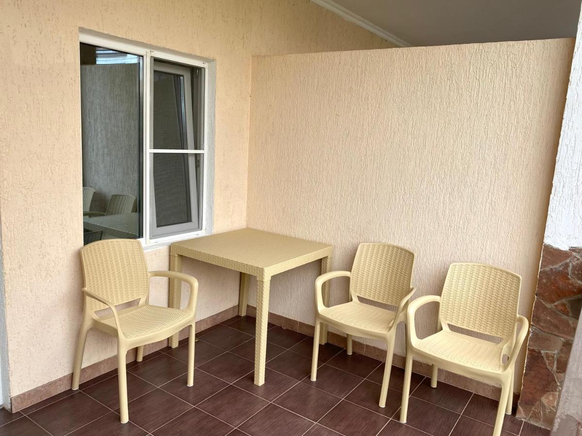 Hotel Solntse Abkhazii Lidzava エクステリア 写真