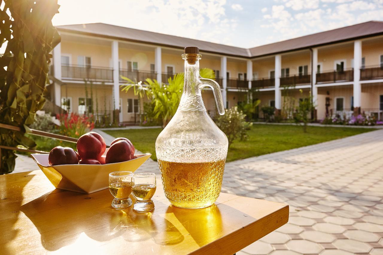 Hotel Solntse Abkhazii Lidzava エクステリア 写真